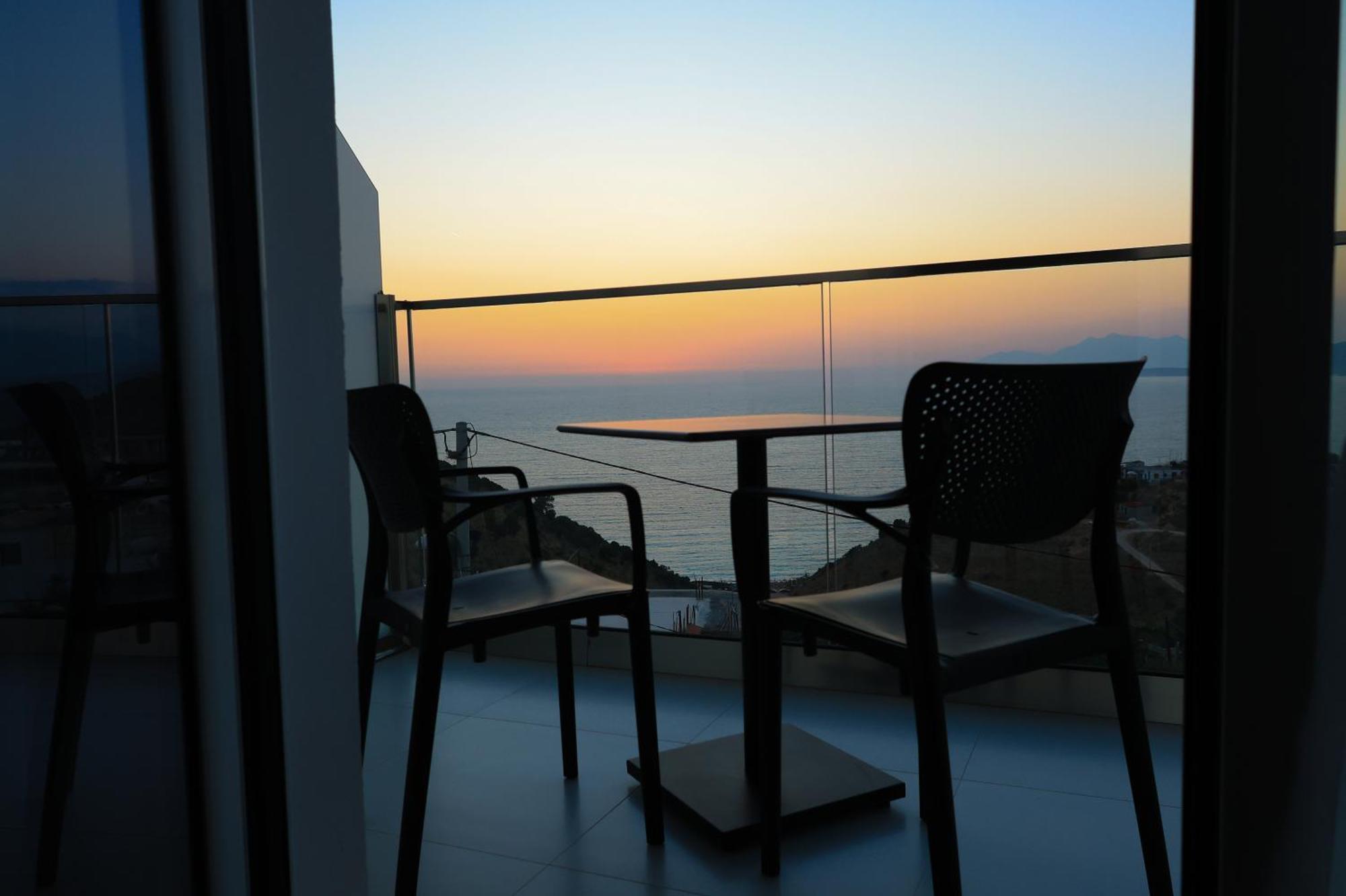 קסאמיל Sea & Lake View Villa מראה חיצוני תמונה