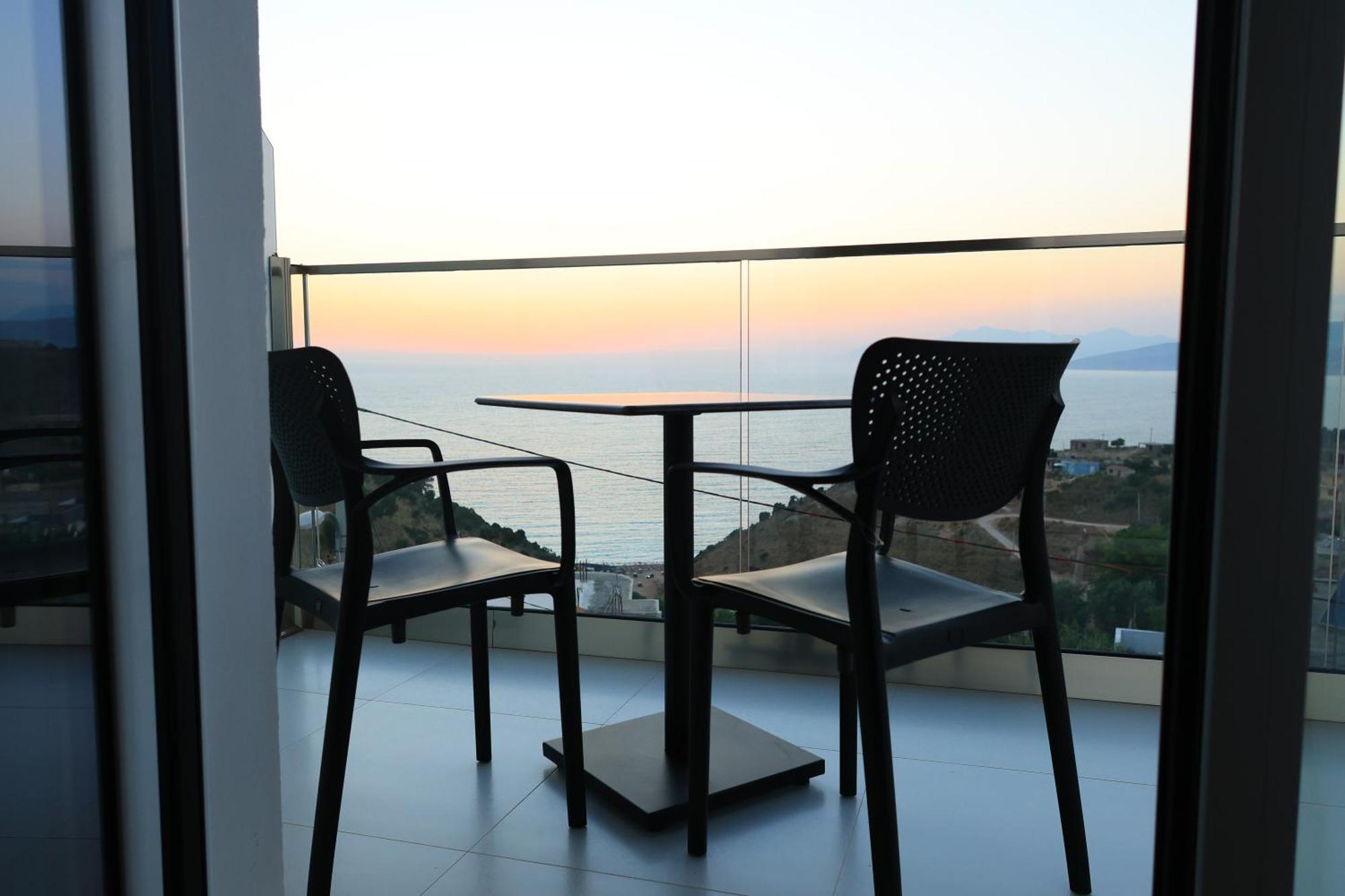 קסאמיל Sea & Lake View Villa מראה חיצוני תמונה
